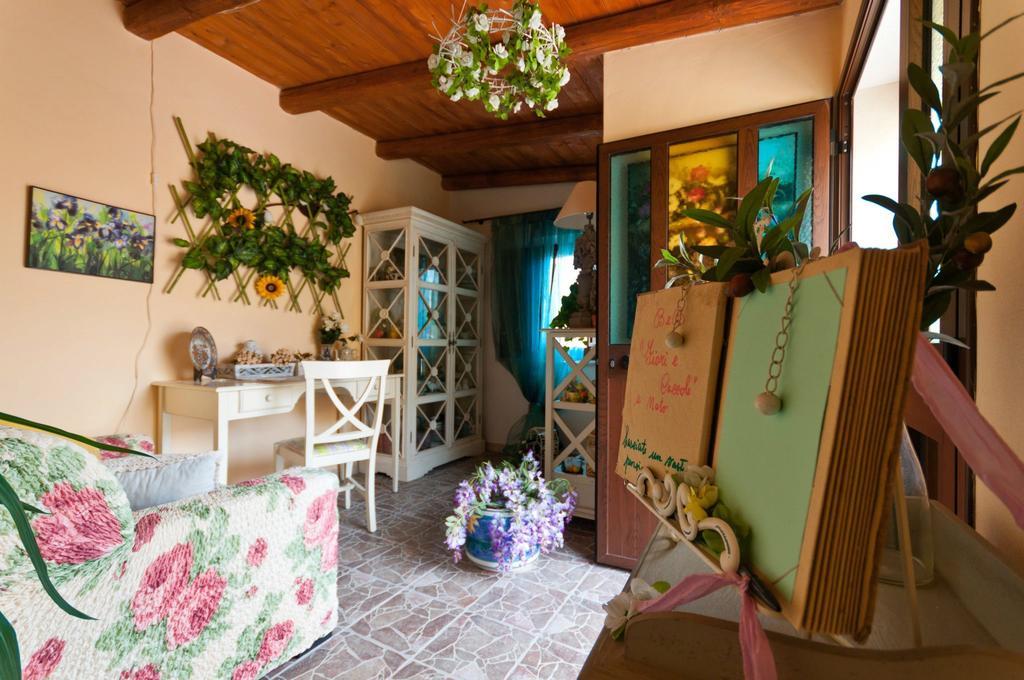 مبيت وإفطار نوتو Fiori E Coccole المظهر الخارجي الصورة